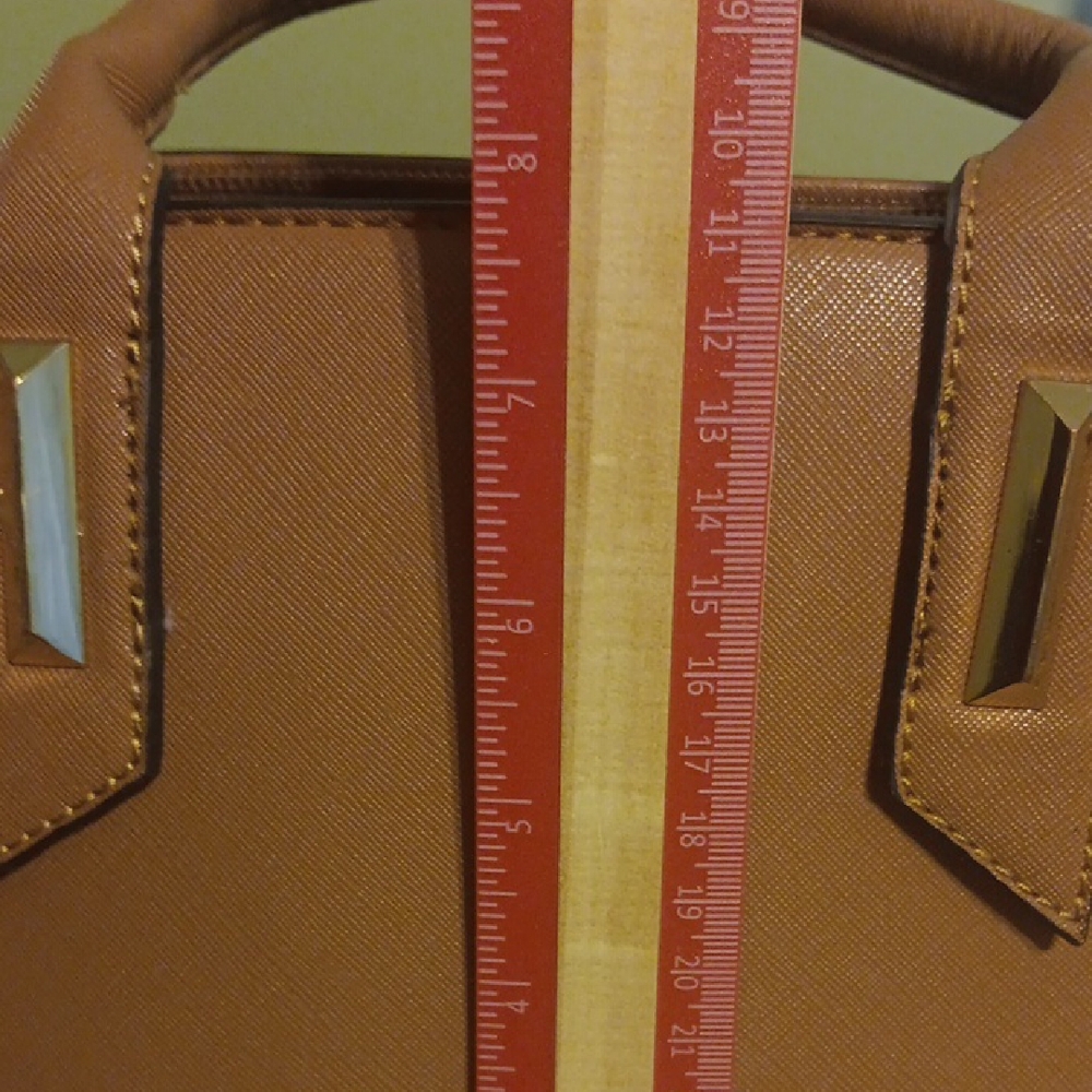 Chic Brown Mini Bag - Picture 5 of 6